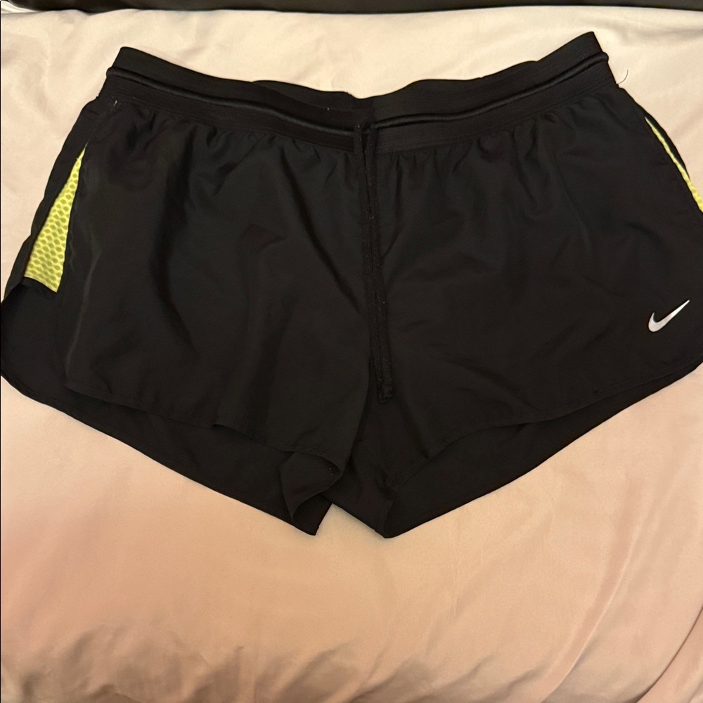 Nike Women's Black and Yellow Athletic Shorts